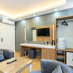 Hotel Black Palace