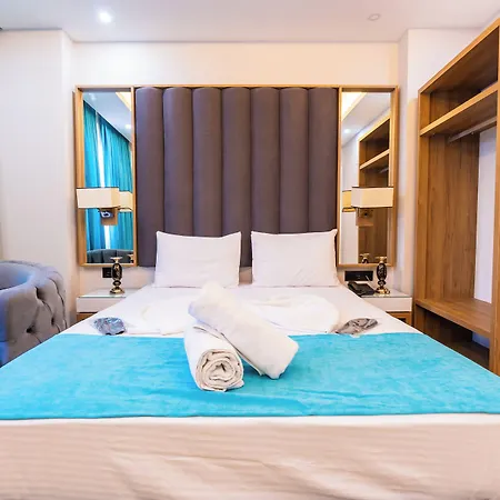 Black Palace Hotel