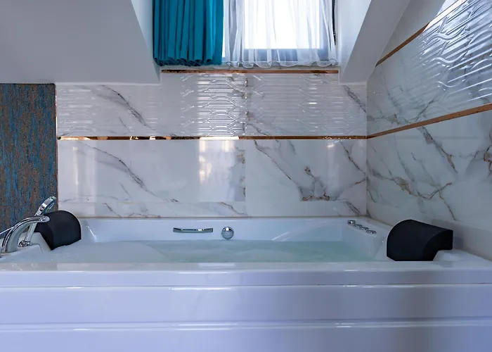 Szálloda Black Palace *